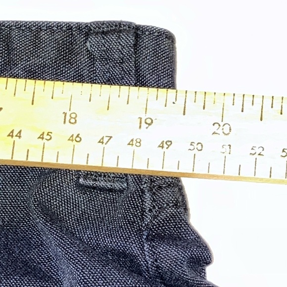 Kenneth Cole Reaction men’s w38L29
Black Relaxed Fit Jeans - Picture 10 of 16